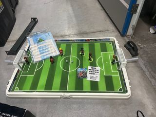 Futbolín Playmobil - Jugadores y Campo.