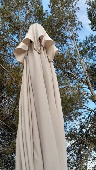 Parasol terraza beige