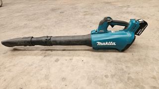 Soplador Makita de bateria 18v 5a