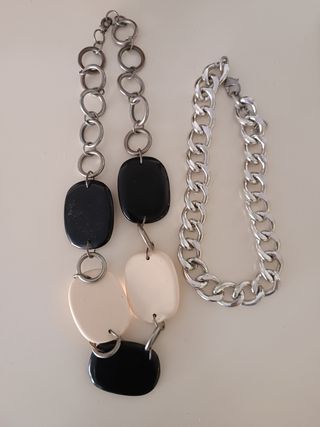 2 collares: Plata & Negro. Precio por pack