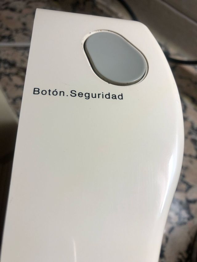 Cortafiambres Fagor - Rebanadora