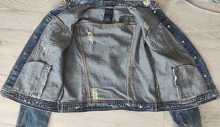 Chaqueta vaquera Bershka con capucha t-S
