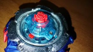 Trottola peonza bambini beyblade Ultimate Valtryek