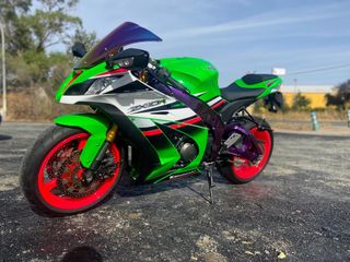 Kawasaki ZX10R 30 Aniversario