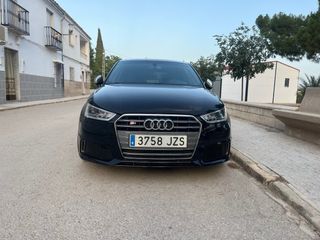 Audi S1 2015
