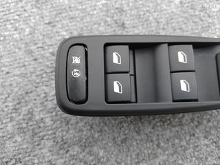Mando de elevalunas citroen c4 picasso 2010
