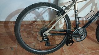 Bicicleta de montaña MTB Rockrider Decathlon 26"