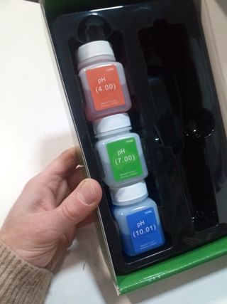 Misuratore pH piscina: test acqua