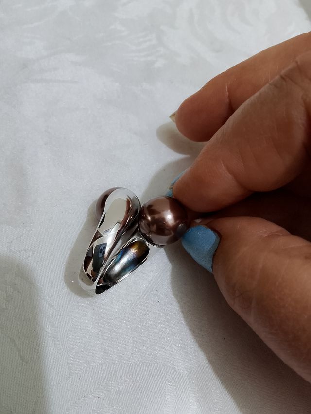 Anello di argento con due perle nuovo!!