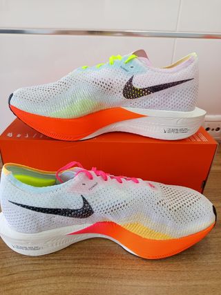Nike zoomx Vaporfly Next 3 48'5