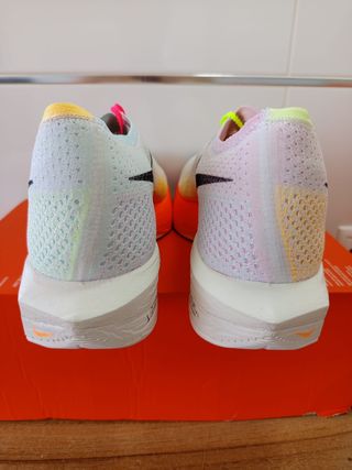 Nike zoomx Vaporfly Next 3 48'5