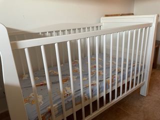 Cuna bebé 60x120 + sábanas