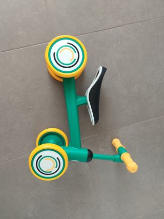 Correpasillos Verde y Amarillo