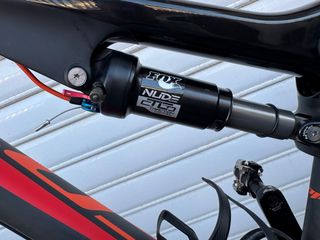 bicicleta Scott Genius 29" carbono