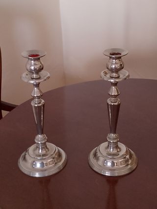 2 Candelabros Vintage Metal
