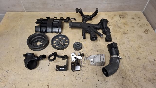 Piezas motor Golf MK7 1.6 TDI CLH