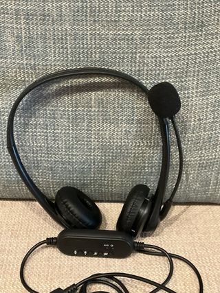 Auriculares Aluratek USB - Negros