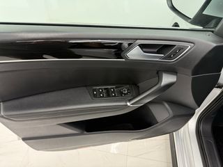 Volkswagen Touran Rline 190cv dsg 2017