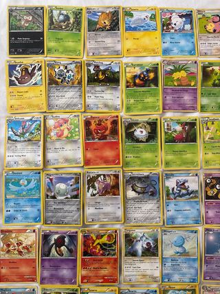 Pack de 159 Cartas Pokémon - Ediciones 2008-2012