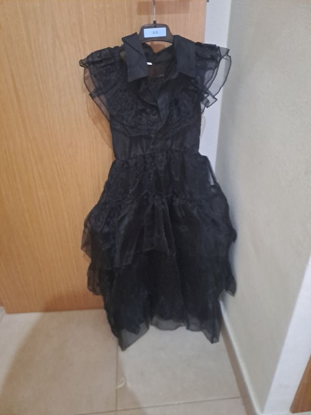 Disfraz niña Miércoles Addams