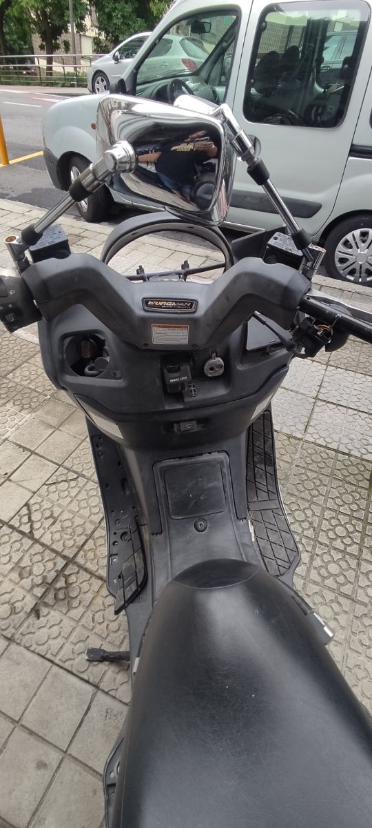 SUZUKI BURGMAN 250cc