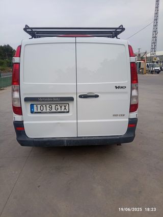 Mercedes-Benz Vito 2011
