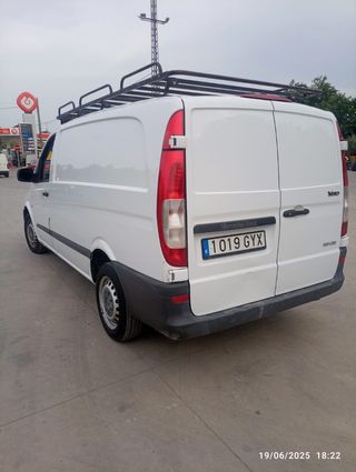 Mercedes-Benz Vito 2011