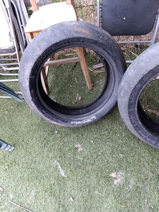 2 Neumáticos Moto Usados