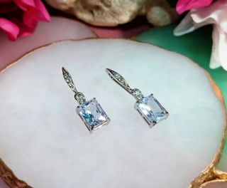 Pendientes chapados en plata y circonitas