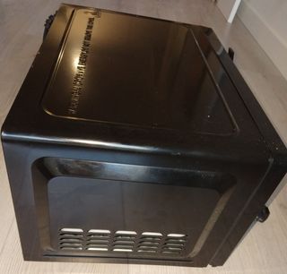 Microondas Taurus negro