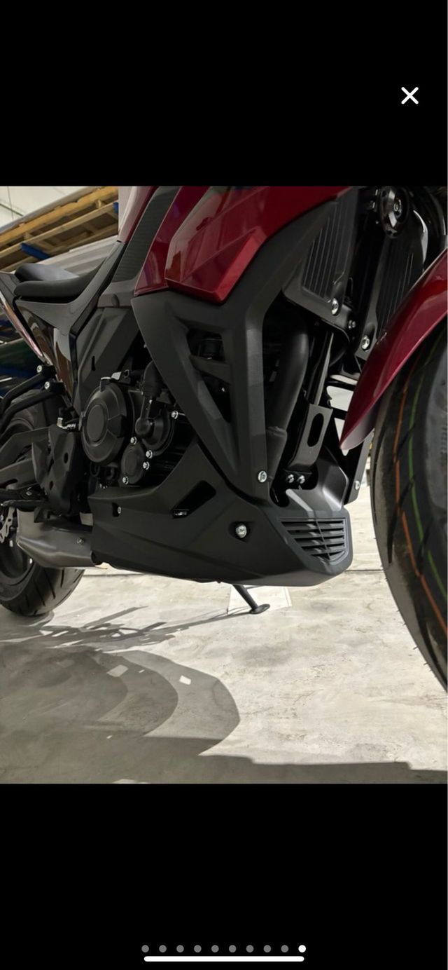 Moto Cyclone 125cc roja