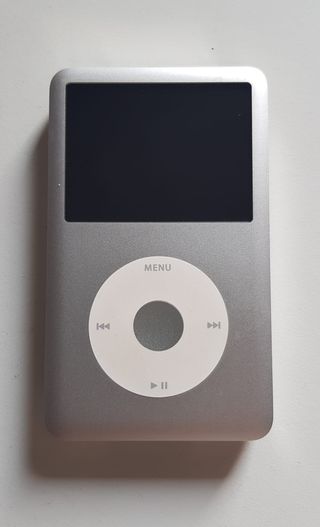 iPod classic 120GB - Plata