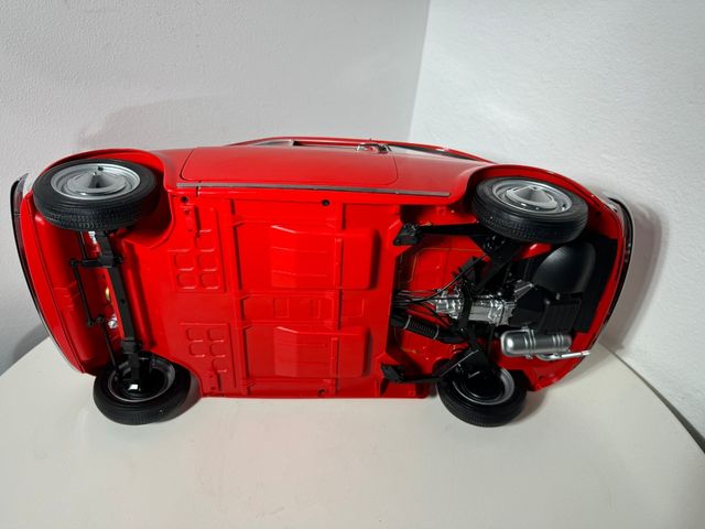 Fiat 500 rossa 1:18