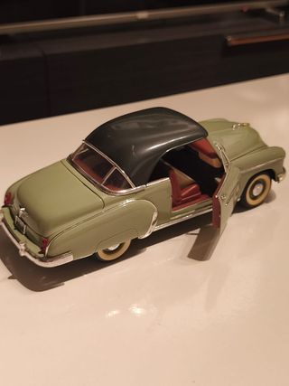 Chevrolet 1950: coche escala 1/18