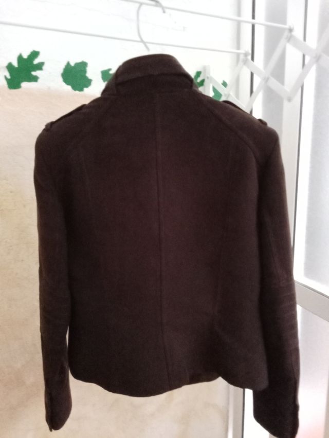 Chaqueta y falda Pedro del Hierro marrón, de piel