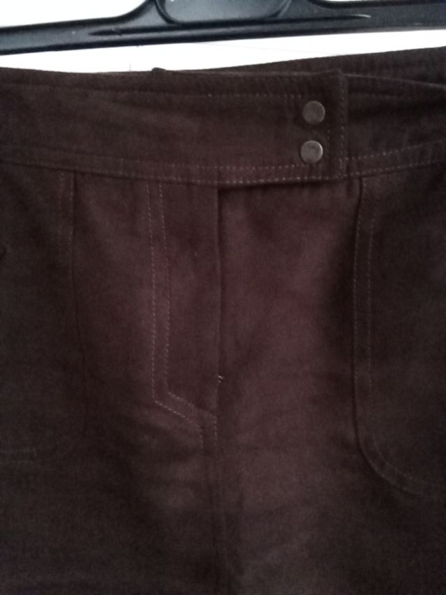 Chaqueta y falda Pedro del Hierro marrón, de piel