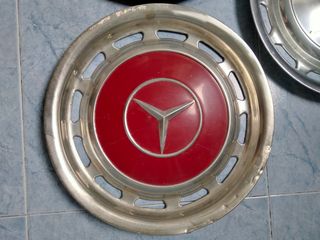3 tapacubos Mercedes 280 SL Pagoda 