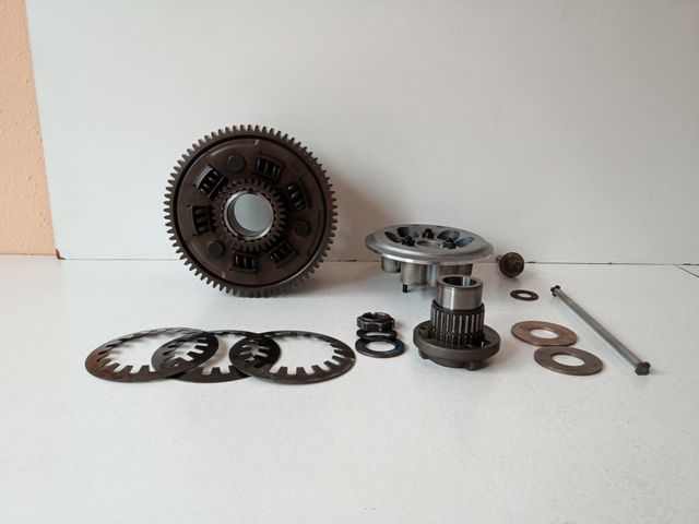 embrague suzuki gsxr 1000 k5 k6 campana