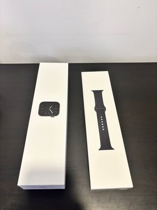 Apple Watch Series 5 40mm Negro