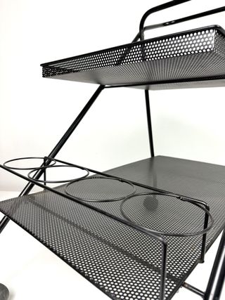 Mesa camarera postmoderna