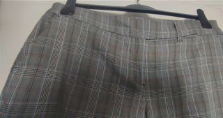 Bermudas, CyA, gris, talla 48, príncipe de Gales.