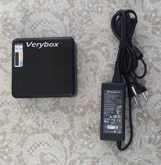 MiniPC Baberon Verybox i3 1,80Ghz 8GB 1600mhz