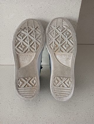 Converse con plataforma originales.