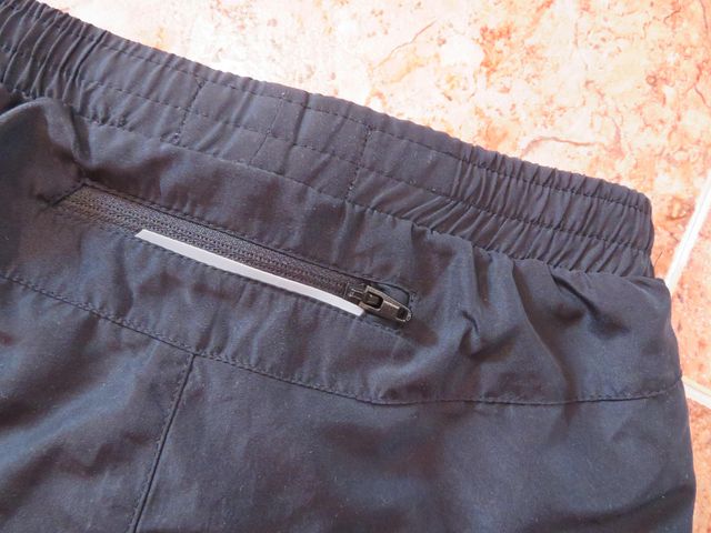 Pantalón corto deportivo de niño talla 4 años Next