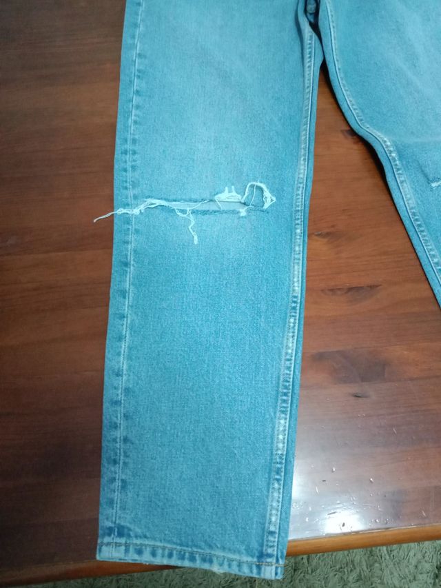 Vaqueros Zara rotos tiro alto