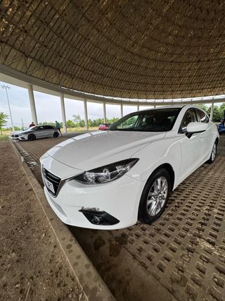 Mazda 3 2016