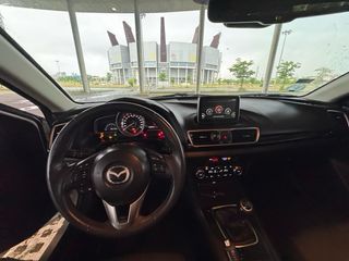Mazda 3 2016