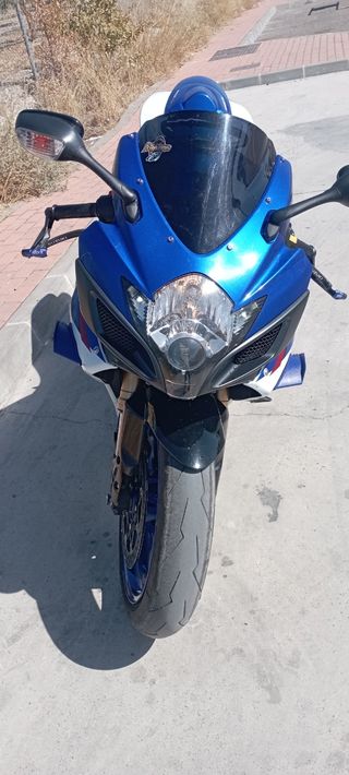 Suzuki GSXR 600 K7 azul