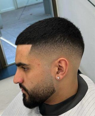 Corte pelo a domicilio en Zaragoza  Barbero