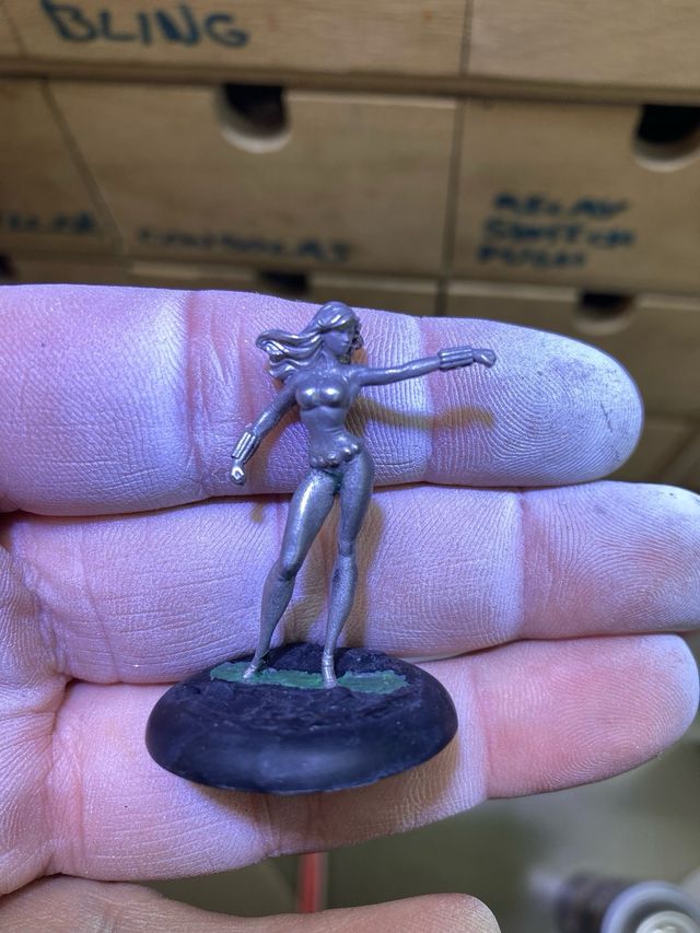 Miniatura Black Widow in metallo